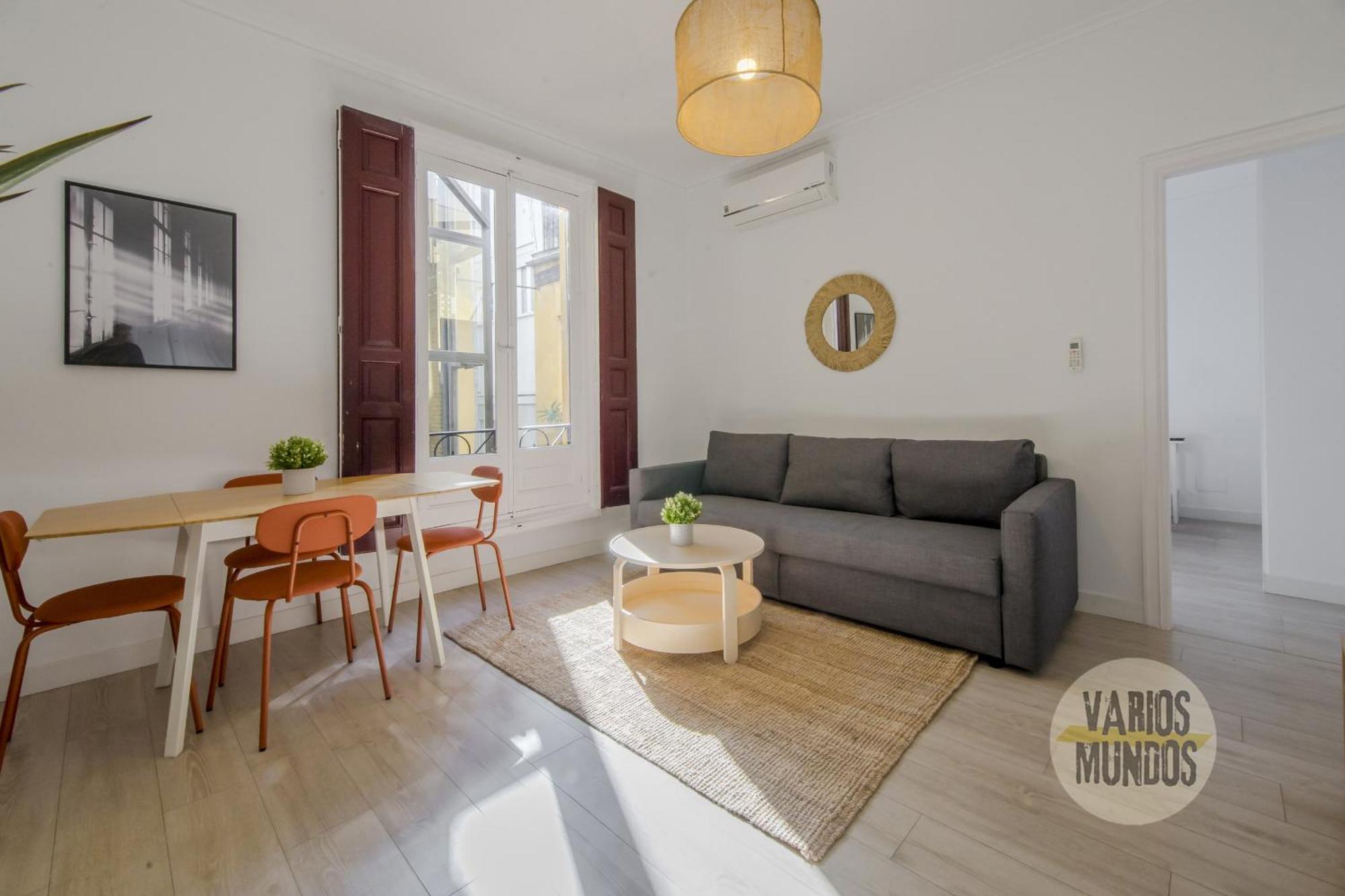 Elegant Apt Para 4Pax En Las Letras-Cortes Madrid Esterno foto