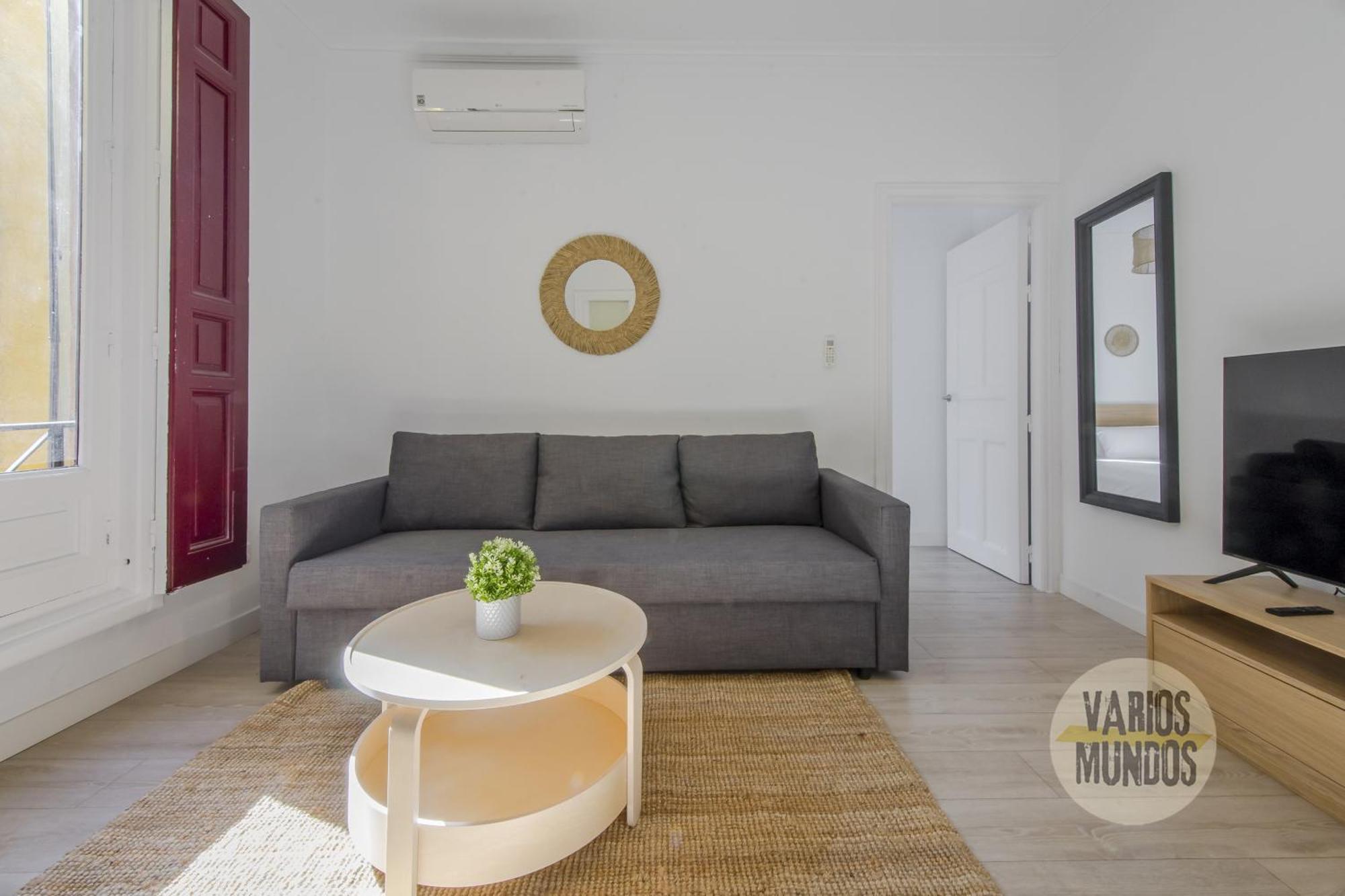 Elegant Apt Para 4Pax En Las Letras-Cortes Madrid Esterno foto