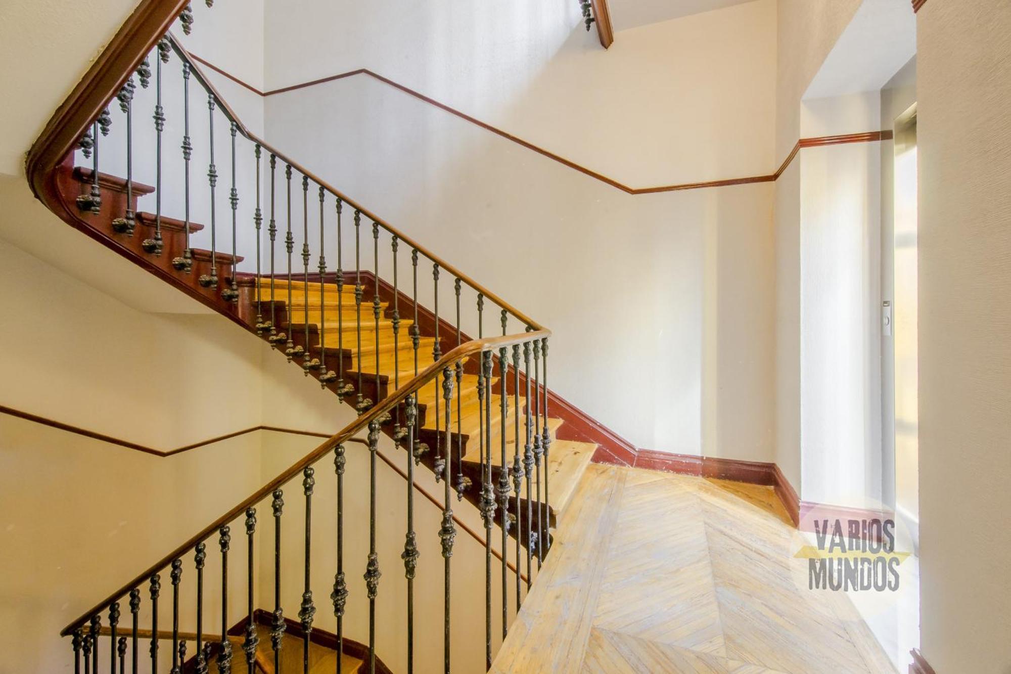 Elegant Apt Para 4Pax En Las Letras-Cortes Madrid Esterno foto