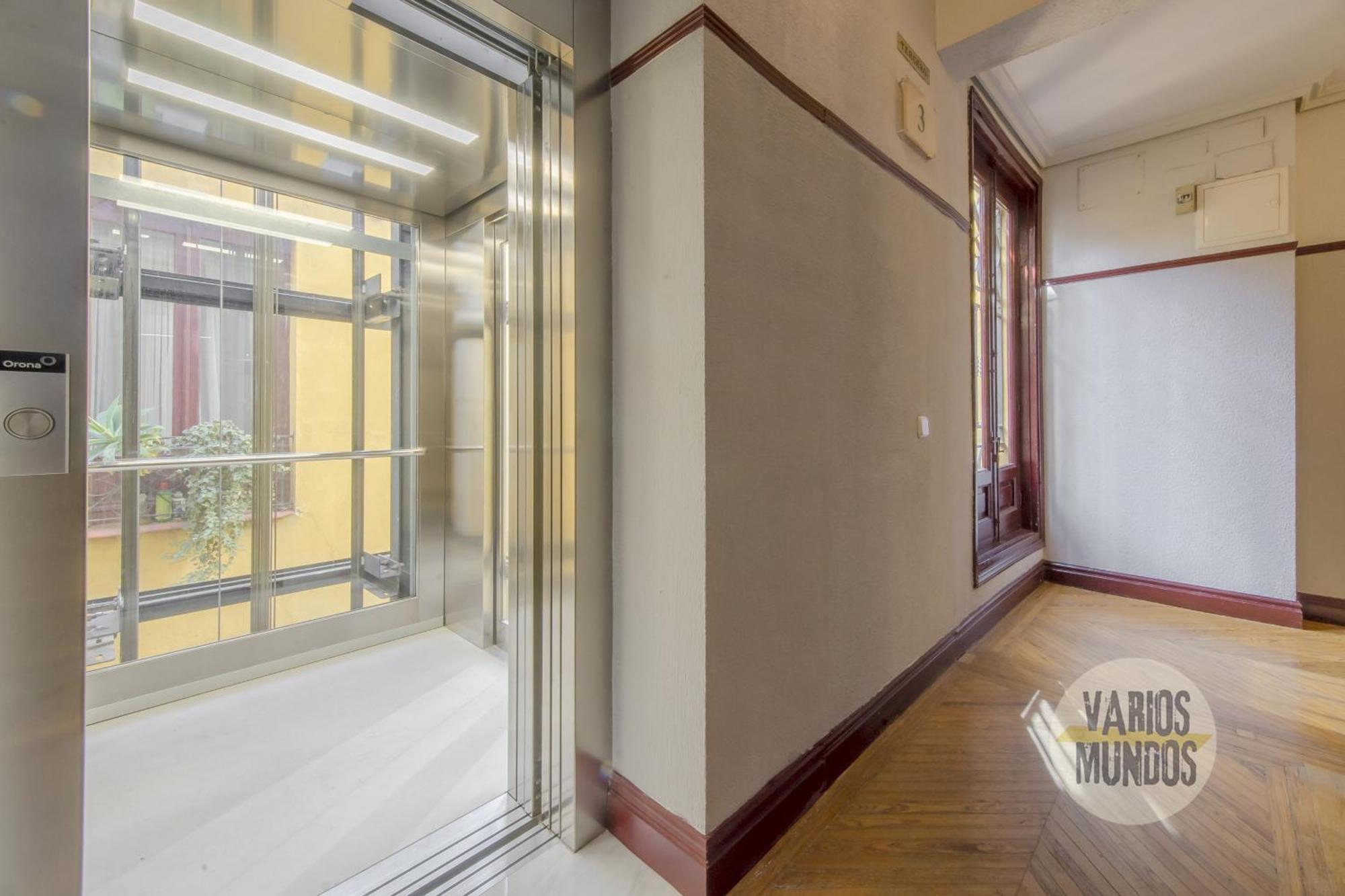 Elegant Apt Para 4Pax En Las Letras-Cortes Madrid Esterno foto